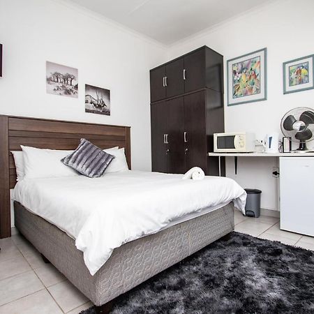 Willow Guest House Boksburg Zewnętrze zdjęcie